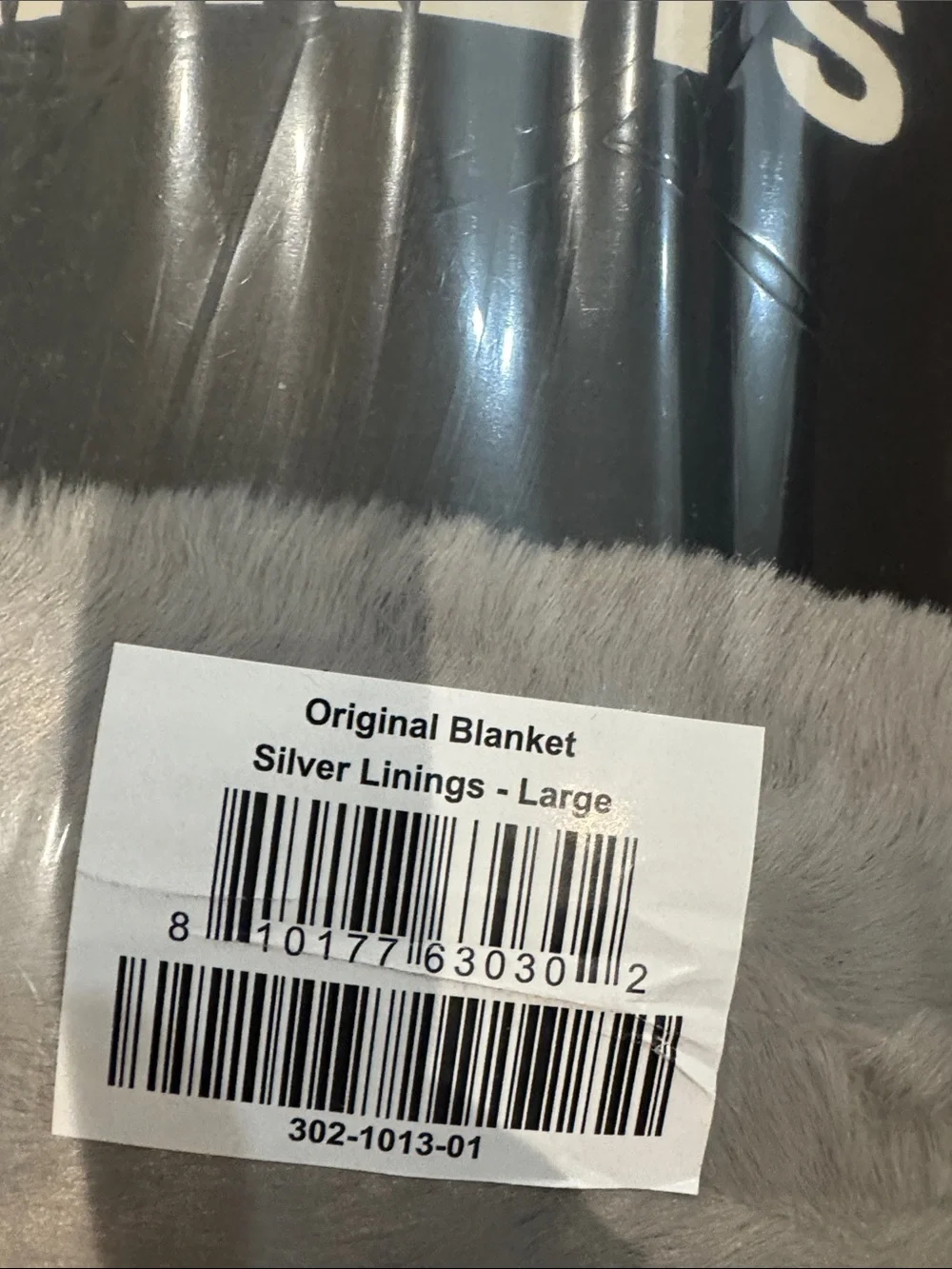 Lola Blankets/Silver Linings/Faux Fur Throw/Blanket/Size L/NWT/NIB/SEALED! NEW!